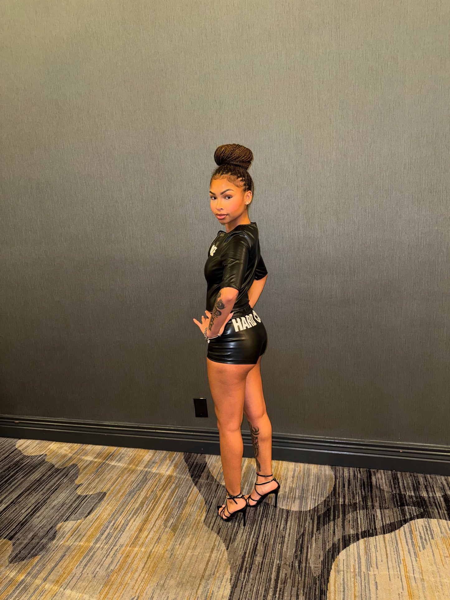 Hard core 2 piece set