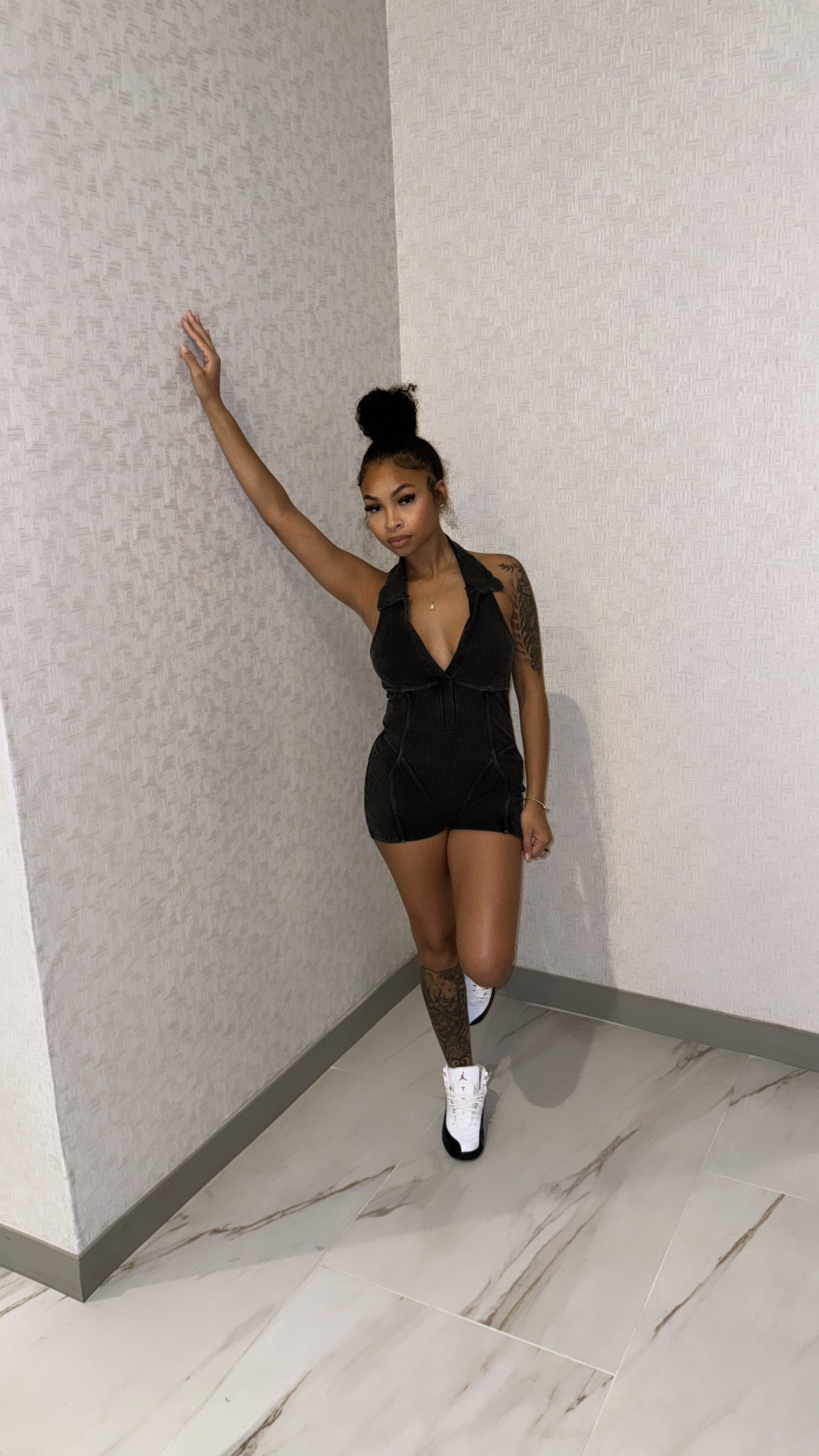 Mid-rise Backless Romper