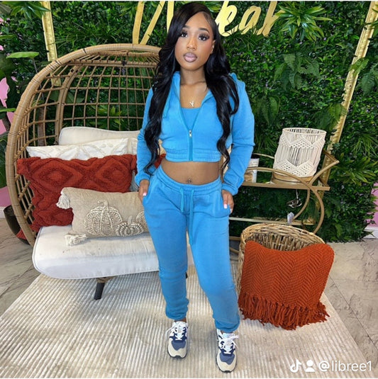 Blue 3 piece jogging suit