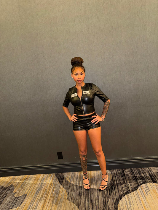 Hard core 2 piece set